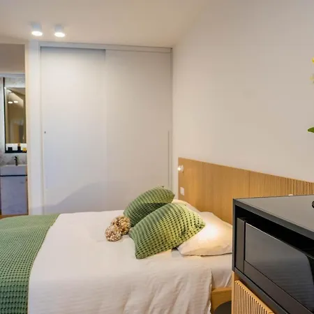Maravida Vacation Rooms Dobrovo Exterior photo
