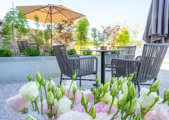 Maravida Vacation Rooms